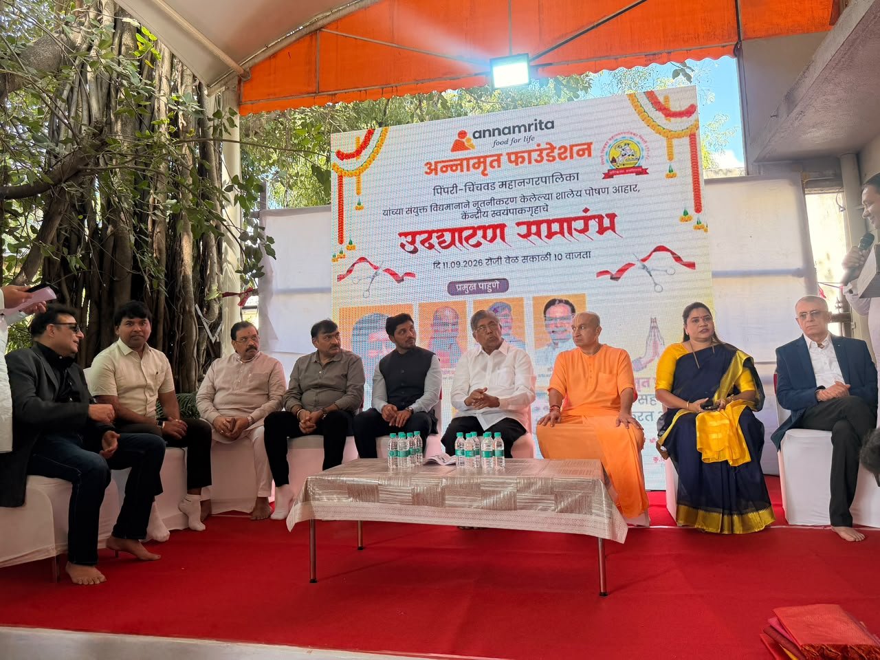 अन्नामृत फाउंडेशनच्या अद्ययावत केंद्रीय स्वयंपाकगृहाचे उद्घाटन