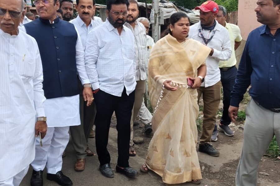 कासारवाडीतील रेल्वे फाटक बंद न करता अंडरपासचा पर्याय