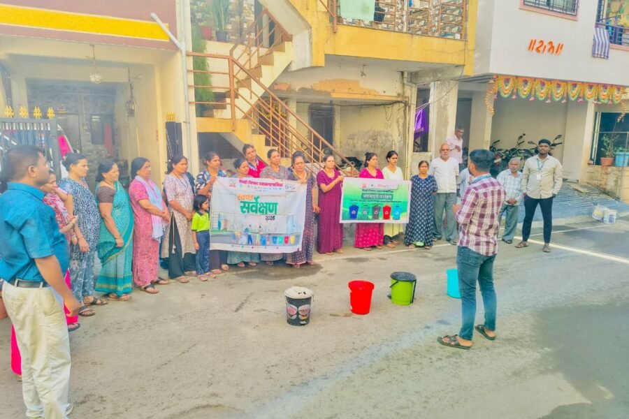 पथनाट्याच्या माध्यमातून स्वच्छतेचा जागर